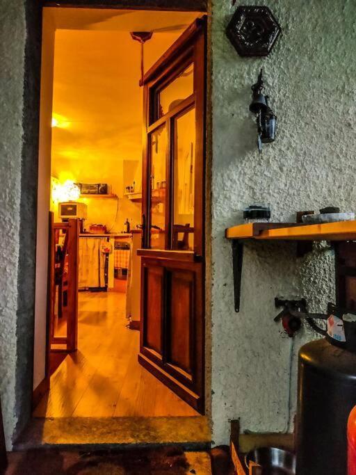 הוילה אאוסטה The Golden Eagle - Chalet A Champdepraz מראה חיצוני תמונה